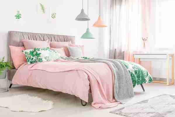 15 Woman Bedroom Ideas