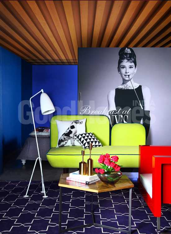 MAKE YOUR SMALL HOME CRACKLE WITH STYLE
