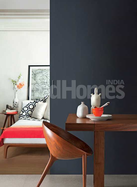 ONE BEDROOM: TWO DRAMATIC MAKEOVERS