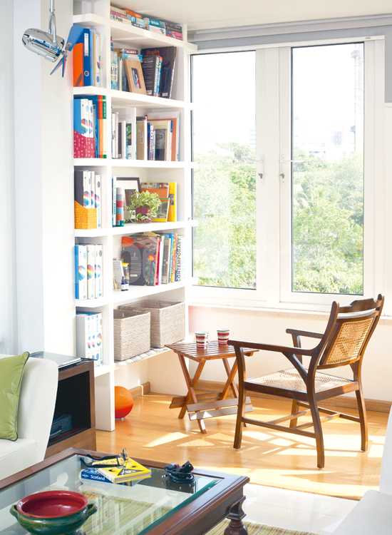 SIX INTERESTING BOOKSHELF DESIGNS THAT YOU WILL ABSOLUTELY LOVE