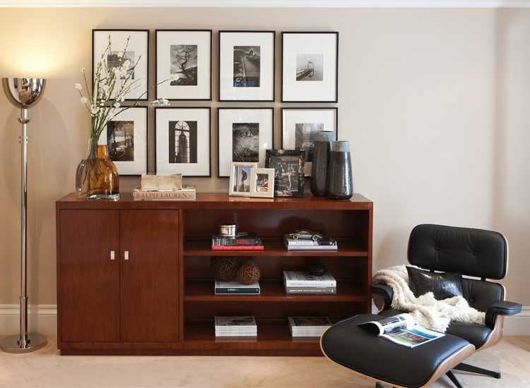 MAGIC MOVES TO MAKE YOUR WALL SPEAK WITH FRAMES